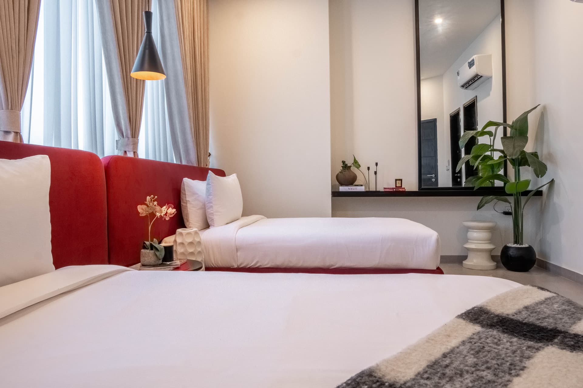 Private Yacht Charter